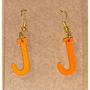 ☀️3/$9☀️ Letter “J” Wood Earrings (Orange)